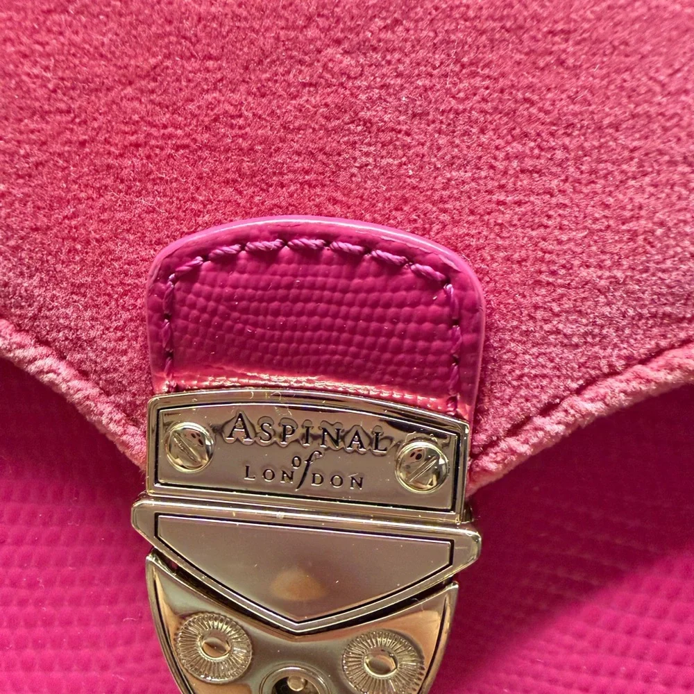 Fuchsia Box Handbag with Chain Strap